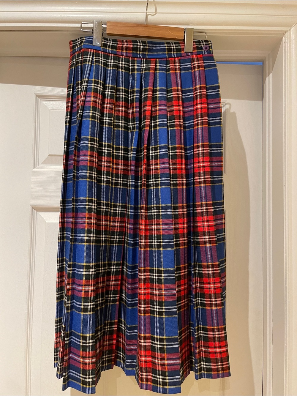 Vintage Plaid Tartan Pleated Skirt 100% Wool 60s Academia